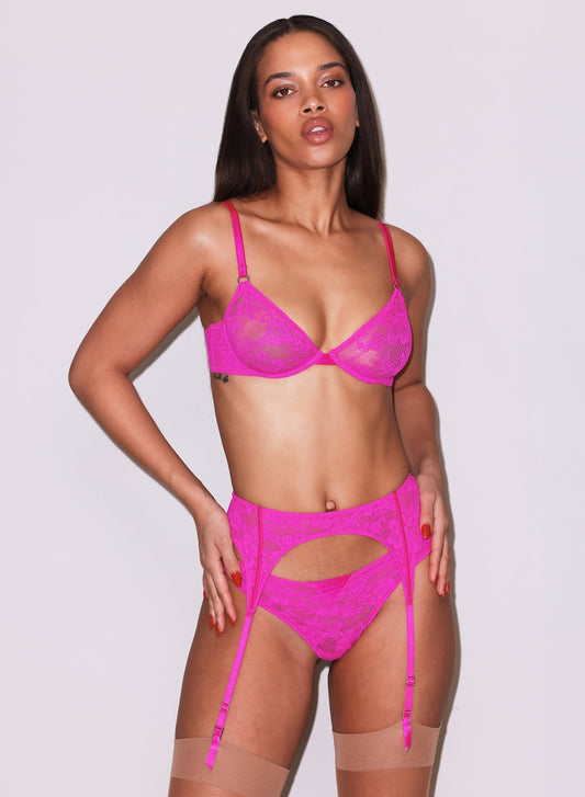 Le Stretch Lace Garter Belt