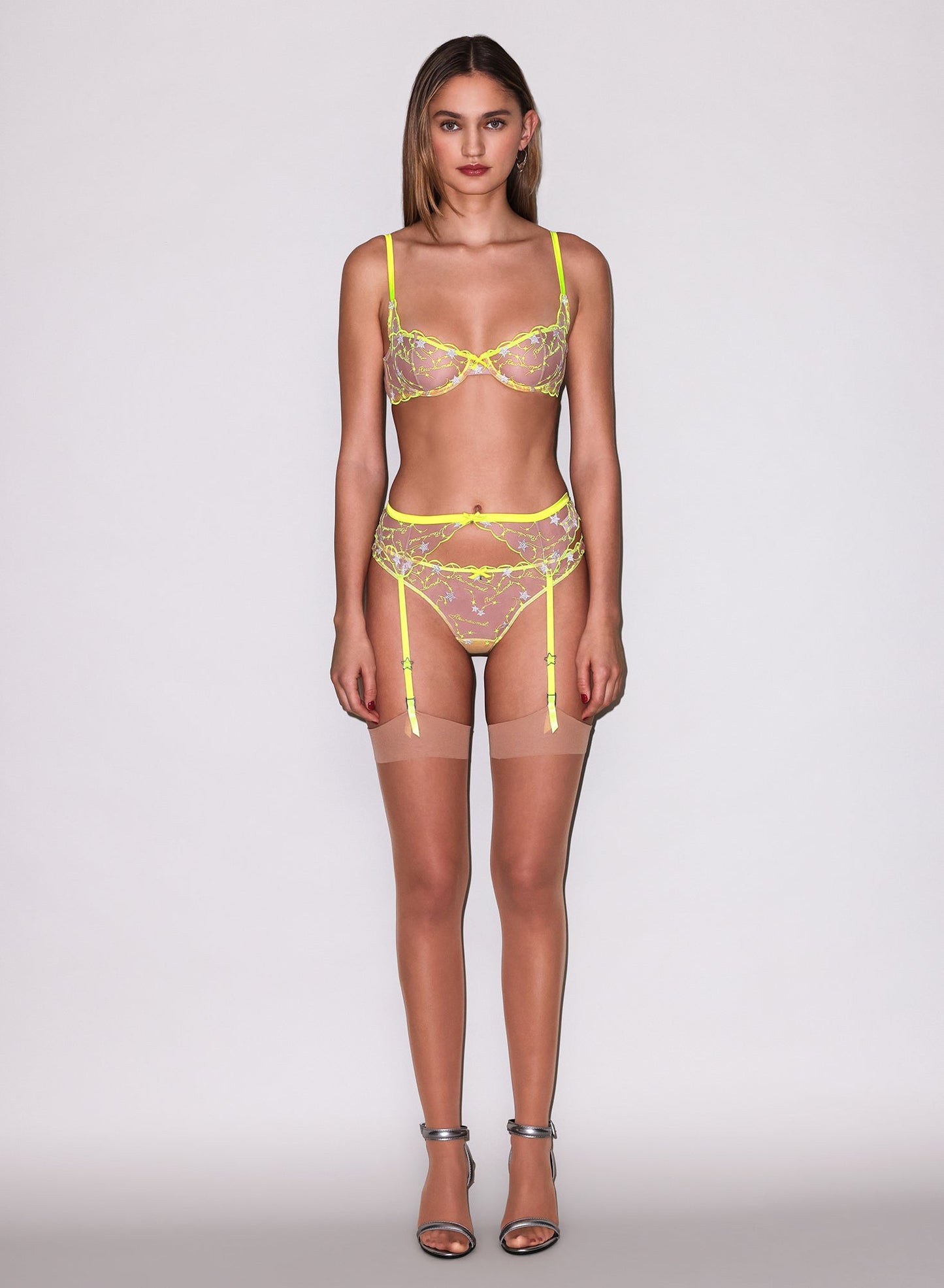 Étoile Embroidery Thong